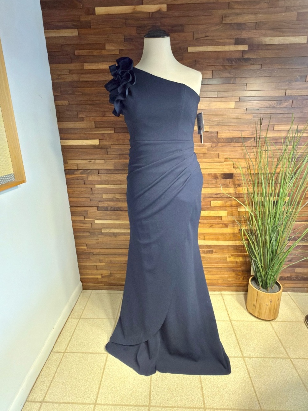 AQUA One Shoulder Ruffle Crepe Gown - Bloomindale’s Exclusive MOB